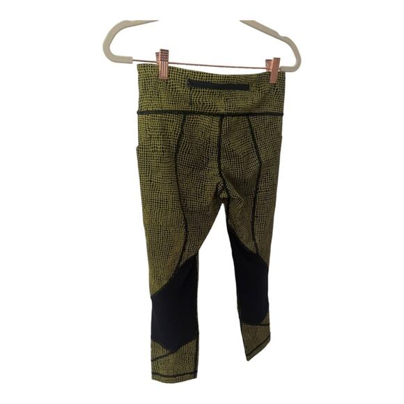 Lululemon Pace Rival Crop (19") Leggings Toxic Green Black Womens Size 4 - Picture 7 of 12